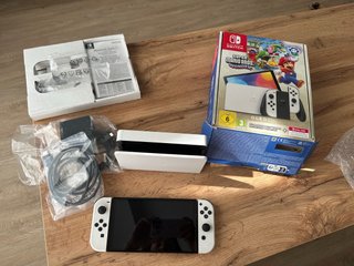 Nintendo Switch OLED Super Mario Bros. Wonder