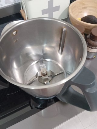 Thermomix T31 con Varoma, Cesto y Mariposa