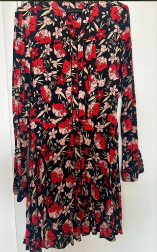 Vestito Zara floreale nuovo con cartellino XS