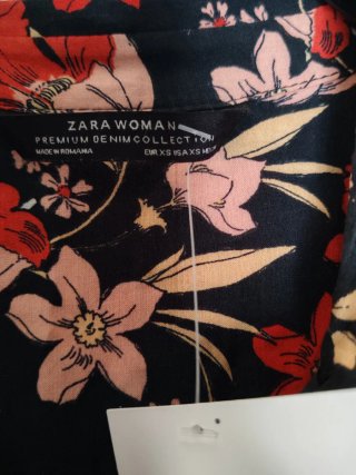 Vestito Zara floreale nuovo con cartellino XS