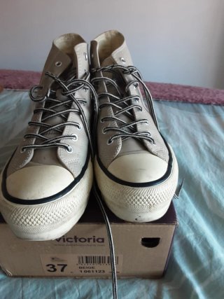 Zapatillas Victoria Beige Talla 38