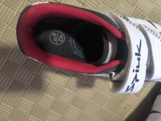 Zapatillas ciclismo Spiuk blancas y negras