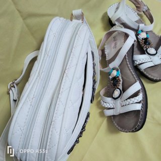 Sandalias y Bolso Blanco