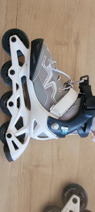 Patines Oxelo Talla 32-36 + Casco y Protecciones