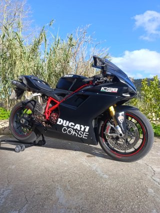 Ducati 1098S Negra/Roja - Impecable