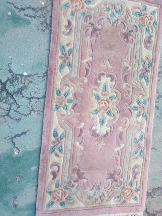 Alfombra rosa con flores 70 x 1"35 cm