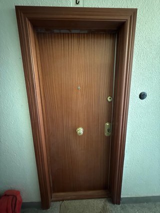 CarpinteroBilbao Suelos Laminados, Puertas rodapié