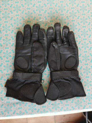 Guantes moto.