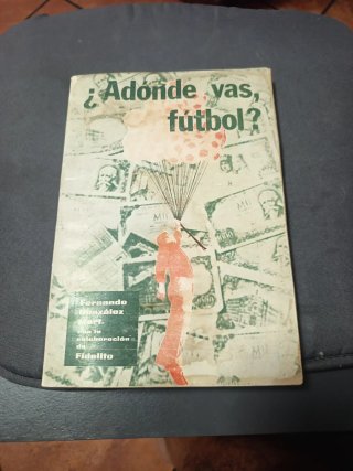 Libro de futbol 1978 historia del MALAGA