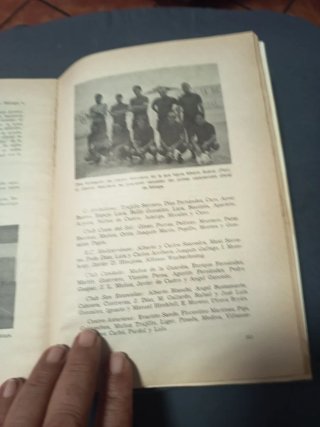 Libro de futbol 1978 historia del MALAGA