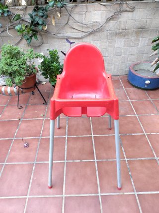 Trona bebé roja IKEA