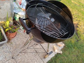 Barbacoa Weber Carbone 57cm + Camino