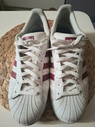 Adidas Superstar Talla 43.5