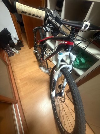 Bicicleta Massi Carbono 29