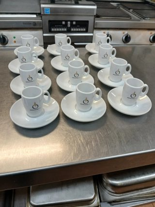 Juego de café espresso, 18 eur.