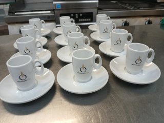 Juego de café espresso, 18 eur.