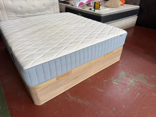 Cama KING SIZE 180x200, ikea
