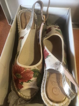 Sandalias Victoria Mujer Flores
