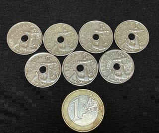 Lote 7 monedas diferentes * 50 ctos 1949 y 1963