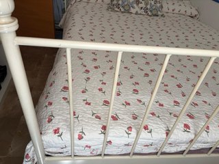 Cama Ikea Madera y Metal