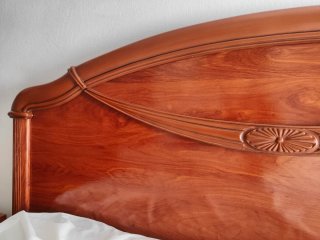Mesitas de noche y cabecero madera
