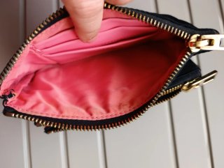 Cartera BIMBA Y LOLA negra y dorada