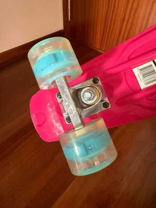 Skate rosa con luces en ruedas