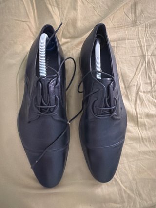 Zapatos Zara negros cordones