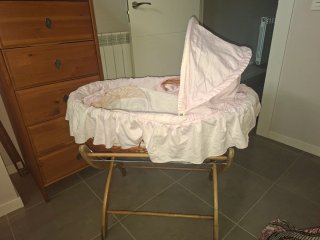 Moisés Cuna Mimbre Rosa. Solo vestidura