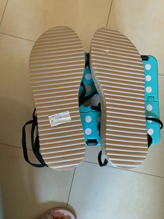 Sandalias ZATVS negras atadas