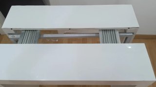 Mesa pagable blanca