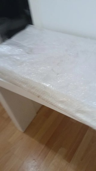 Mesa pagable blanca