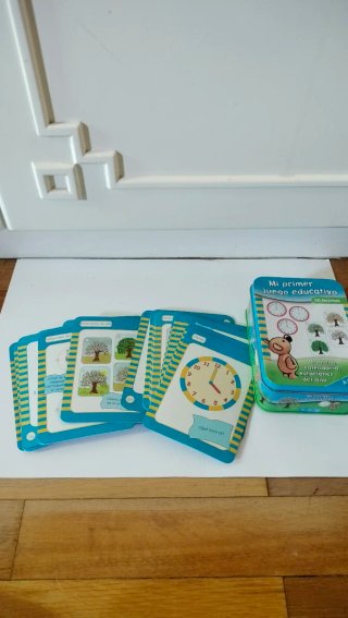 Mi primer juego educativo: La hora, calendario...