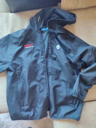 Paravientos negro Adidas Porsche Talla M
