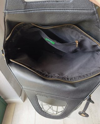 Bolso Benetton Negro Cocodrilo