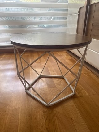 Tavoli da salotto in legno e metallo