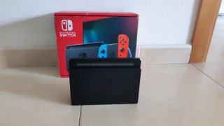 Nintendo Switch Azul y Rojo