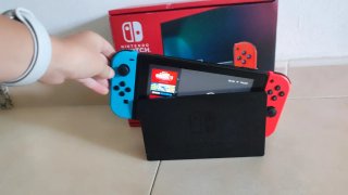 Nintendo Switch Azul y Rojo