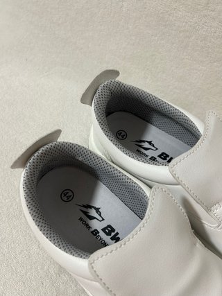 Zapatos de seguridad WOLF blancos