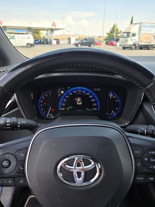 Toyota Corolla Touring Sports 2021