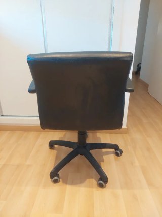 Silla de oficina giratoria