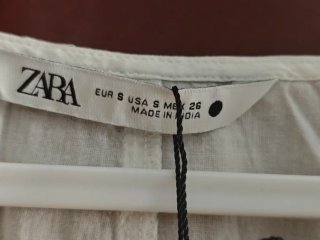 Vestido blanco Zara bordado