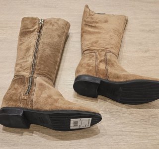 Botas altas marca Alpe. Talla 38. Sin estrenar