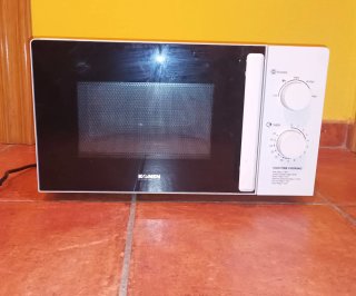 Microondas 20L Blanco