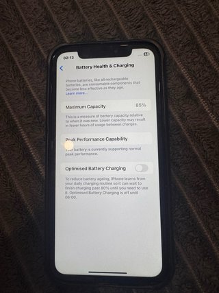 iPhone XR 64 GB Rosso