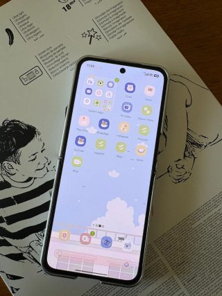Xiaomi Mix Flip 2