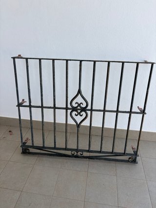 Reja de hierro macizo 16mm Disponible 5 unidades