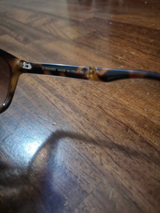 Occhiali Burberry pieghevoli tartarugati