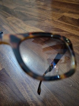 Occhiali Burberry pieghevoli tartarugati
