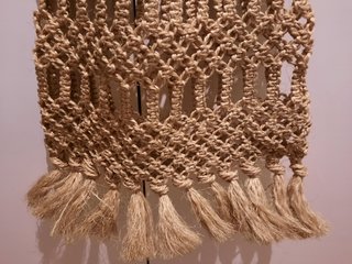 Bolso macramé hecho de fibra natural. Vintage